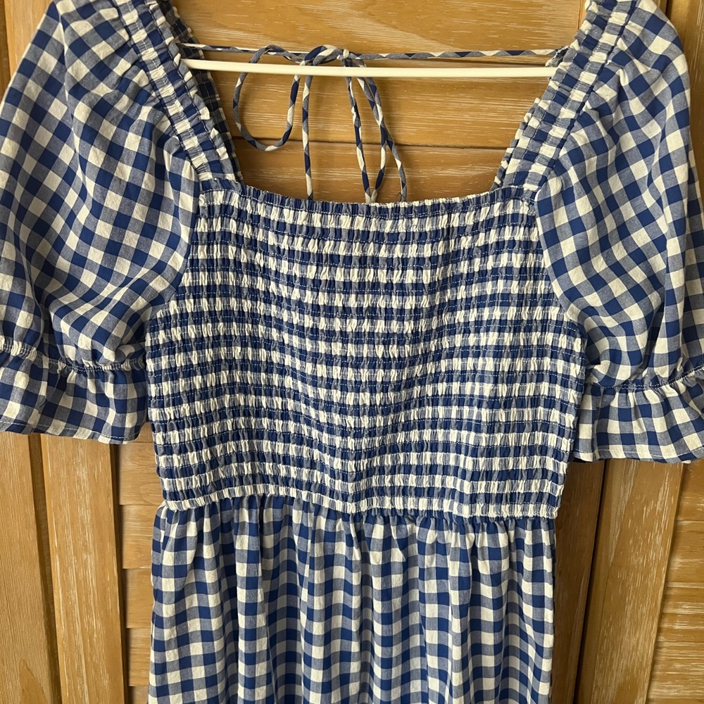 Smocked Gingham Midi Dress - Blue & White